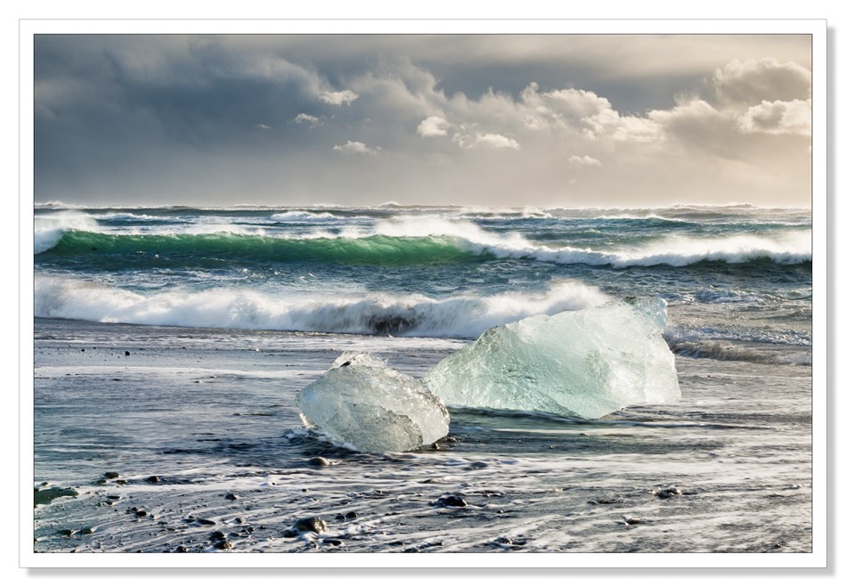 Icebergs on the beach at Jökulsárlón