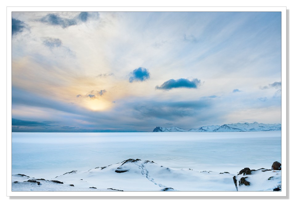 Hvaines by Adrian Theze